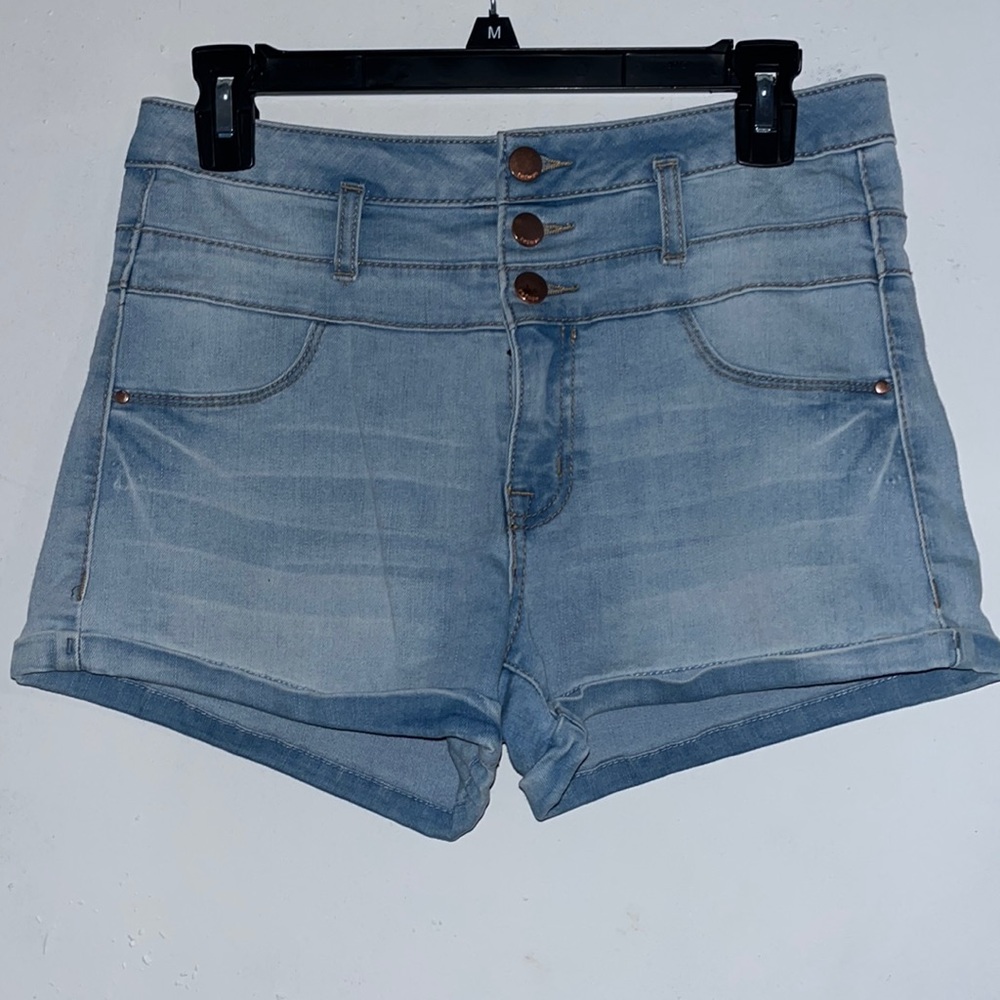 Size 6 Stretchy High-Waisted Jean Shorts
